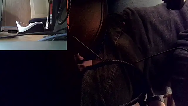 nataliecdlive online show from 12-20-24, 06:02