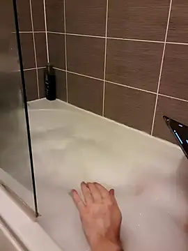 nataliecdlive online show from 12-29-24, 07:43