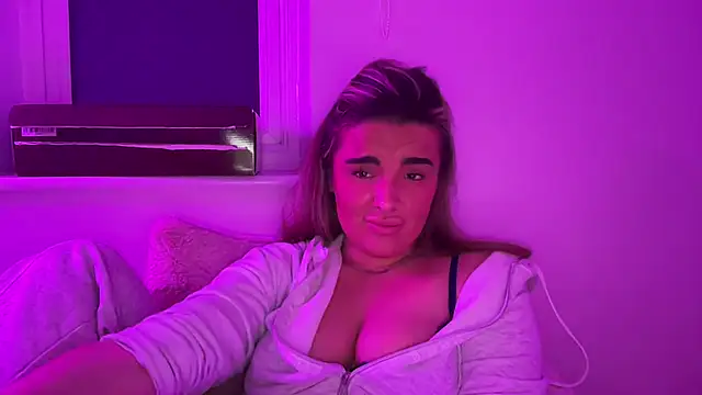 maisiesmithx online show from 01-17-26, 11:41