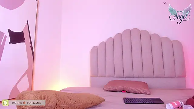 Nikki Angel  online show from 09-26-25, 07:29