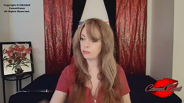 Snapshot of CammiCams chatting on 01-08-25, 05:37 CammiCams online show from 01-08-25, 05:37
