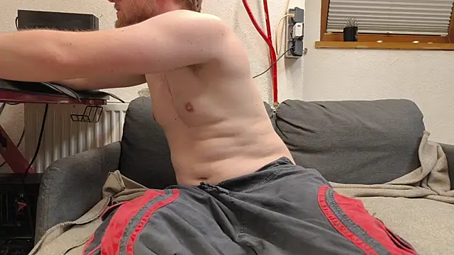 Snapshot of DrownMentallyyy chatting on 03-15-25, 09:05 DrownMentallyyy online show from 03-15-25, 09:05