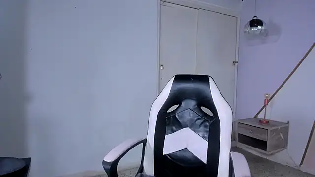 coraltaylor online show from 03-16-25, 12:45