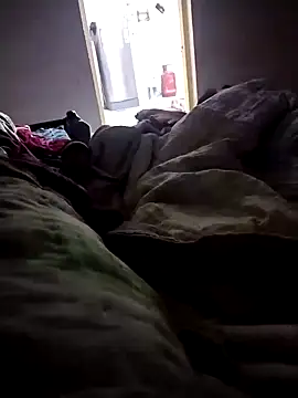 Snapshot of savixxx chatting on 12-31-24, 06:35 savixxx online show from 12-31-24, 06:35