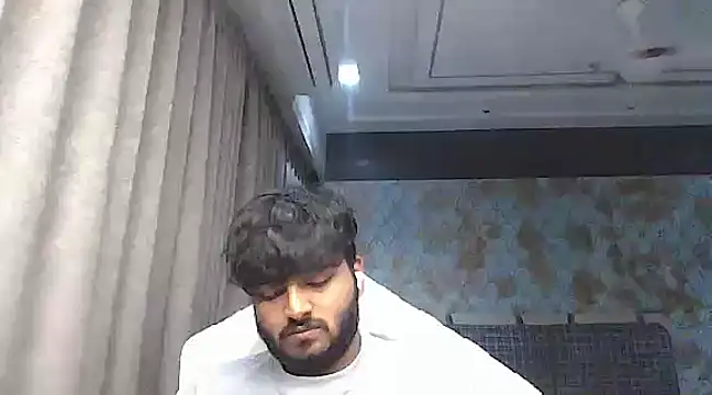 Snapshot of captainfucks chatting on 01-01-25, 02:42 captainfucks online show from 01-01-25, 02:42