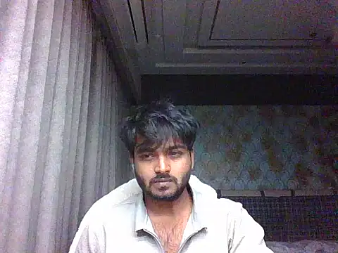 Snapshot of captainfucks chatting on 11-09-25, 01:09 captainfucks online show from 11-09-25, 01:09