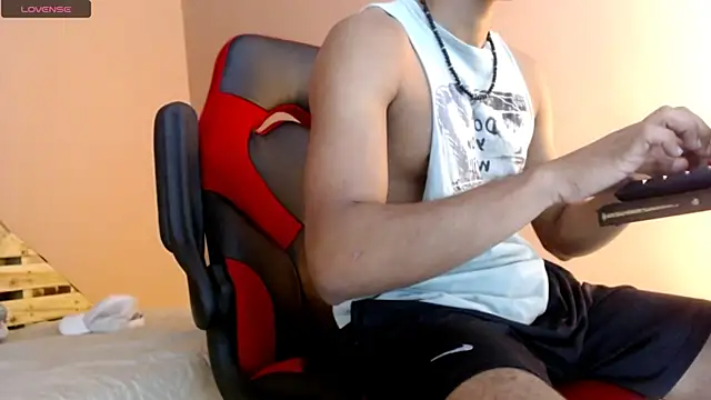 karlgiles  online show from 02-07-25, 06:45