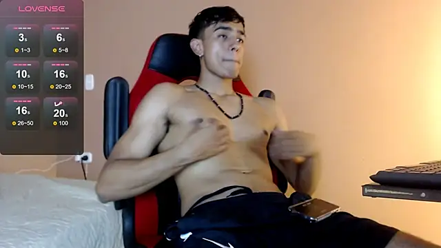 karlgiles  online show from 02-09-25, 05:54