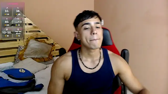 karlgiles  online show from 03-17-25, 06:11