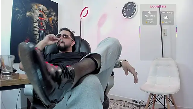 Ethan Castellano online show from 10-28-25, 09:06