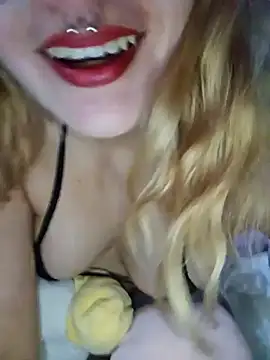 Snapshot of sadnessgyall chatting on 01-25-25, 05:18 sadnessgyall online show from 01-25-25, 05:18