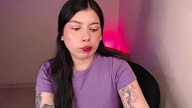 iam emy online show from 03-12-26, 04:18