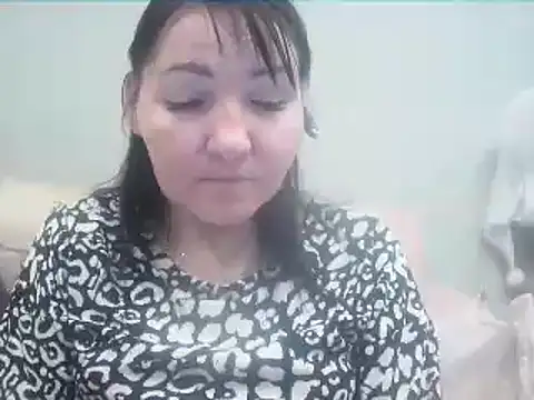 ClaireSunset online show from 11-16-25, 05:40