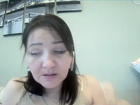 Snapshot of ClaireSunset chatting on 05-29-26, 05:22 ClaireSunset online show from 05-29-26, 05:22