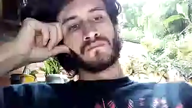 Loggan donnelly online show from 11-05-25, 10:21