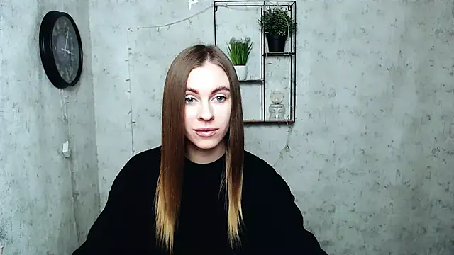 Snapshot of AlisaCatty_ chatting on 12-03-24, 07:32 AlisaCatty online show from 12-03-24, 07:32