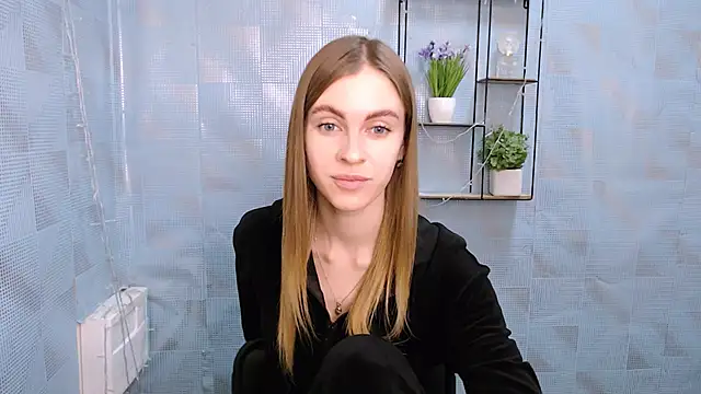 Snapshot of AlisaCatty_ chatting on 12-04-24, 10:13 AlisaCatty online show from 12-04-24, 10:13