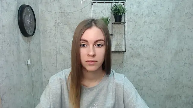 Snapshot of AlisaCatty_ chatting on 12-11-24, 08:26 AlisaCatty online show from 12-11-24, 08:26