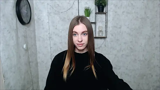 Snapshot of AlisaCatty_ chatting on 12-28-24, 07:33 AlisaCatty online show from 12-28-24, 07:33