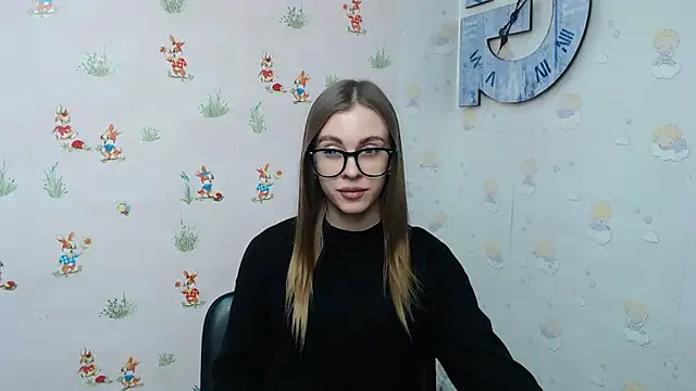 Snapshot of AlisaCatty_ chatting on 01-18-25, 07:17 AlisaCatty online show from 01-18-25, 07:17