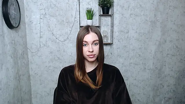 Snapshot of AlisaCatty_ chatting on 02-06-25, 12:59 AlisaCatty online show from 02-06-25, 12:59
