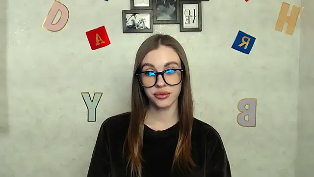 Snapshot of AlisaCatty_ chatting on 02-14-25, 10:59 AlisaCatty online show from 02-14-25, 10:59