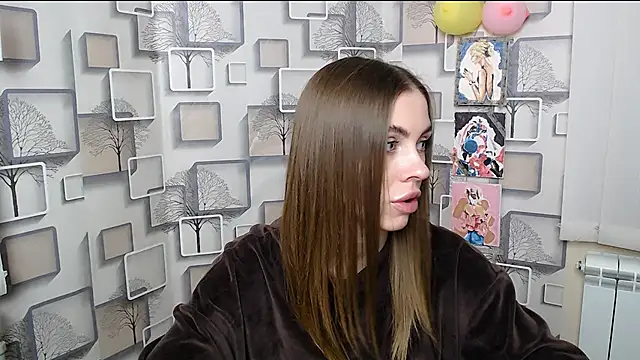 Snapshot of AlisaCatty_ chatting on 03-08-25, 11:37 AlisaCatty online show from 03-08-25, 11:37