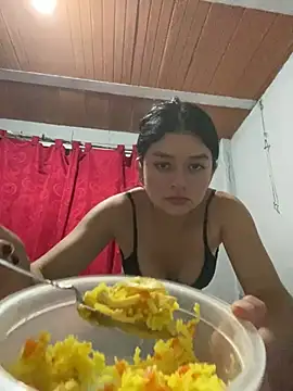 Snapshot of Naty_G chatting on 03-20-25, 12:08 Naty G online show from 03-20-25, 12:08