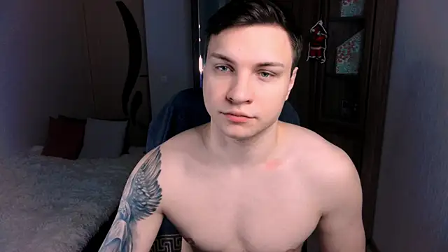 handsome guy01 online show from 12-19-24, 12:02