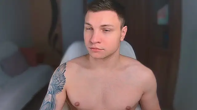 handsome guy01 online show from 02-19-25, 01:40