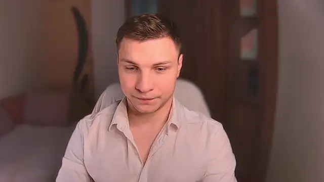 handsome guy01 online show from 02-20-25, 04:39