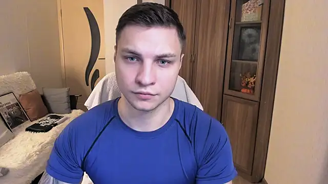 handsome guy01 online show from 09-27-25, 07:30