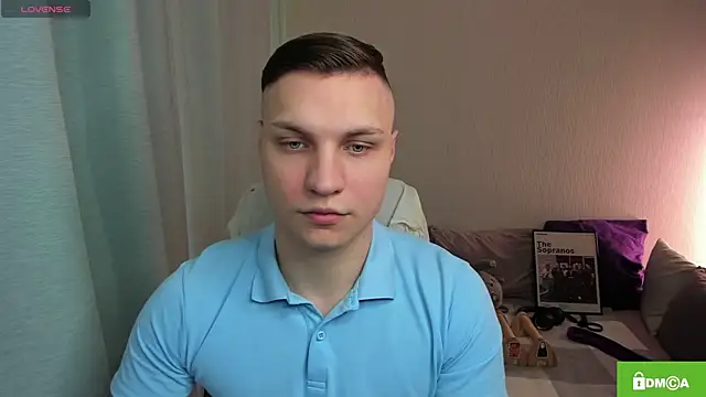 handsome guy01 online show from 04-14-26, 11:38