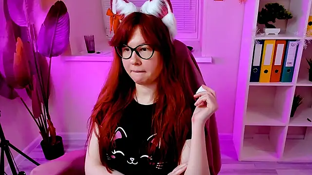 CarolGiggly online show from 12-13-25, 11:32