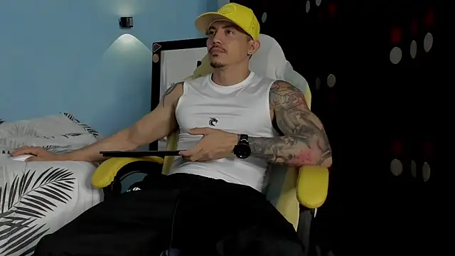 Alex motta online show from 02-07-26, 03:32