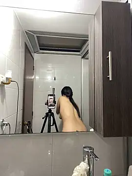 Praga Pink online show from 01-05-25, 11:44