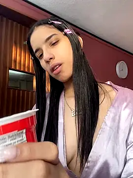 Praga Pink online show from 10-20-25, 11:32