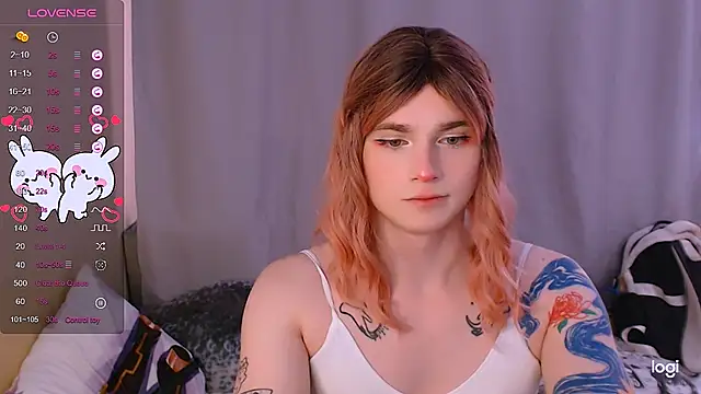 Alice Hells online show from 02-06-25, 07:24