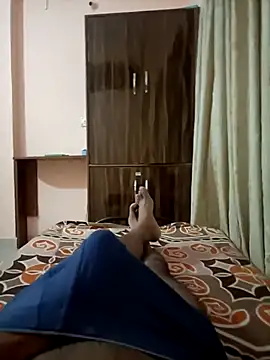 Snapshot of RRahullove69 chatting on 09-18-25, 05:26 RRahullove69 online show from 09-18-25, 05:26