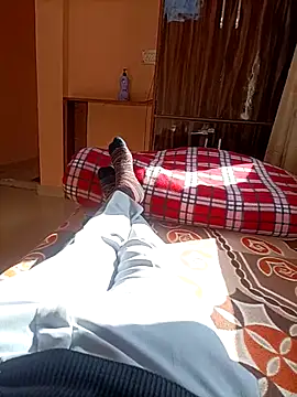 Snapshot of RRahullove69 chatting on 11-19-25, 08:14 RRahullove69 online show from 11-19-25, 08:14