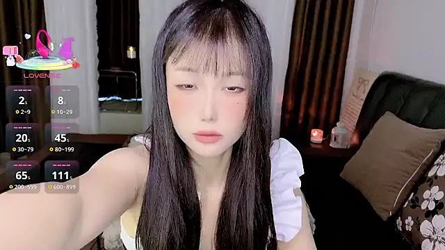 Snapshot of -Wendy__ chatting on 07-25-26, 05:16 -Wendy online show from 07-25-26, 05:16