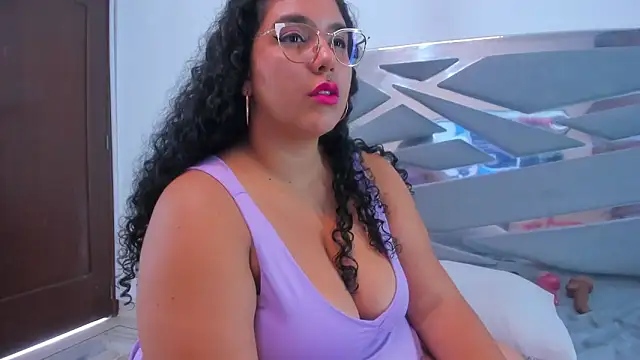 Snapshot of Tiffanymiller00 chatting on 12-09-24, 06:57 Tiffanymiller00 online show from 12-09-24, 06:57