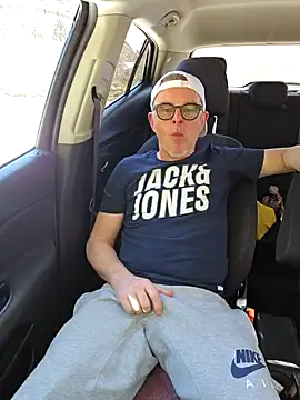 xxJANI2xx online show from 03-19-25, 01:29