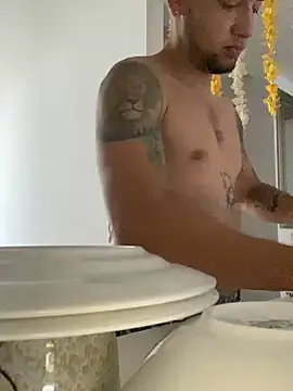 Snapshot of MrSoulMommy chatting on 12-04-24, 09:24 MrSoulMommy online show from 12-04-24, 09:24