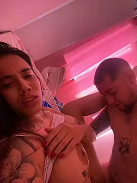 Snapshot of MrSoulMommy chatting on 12-16-24, 01:22 MrSoulMommy online show from 12-16-24, 01:22