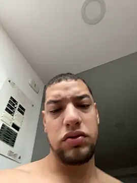 Snapshot of MrSoulMommy chatting on 12-19-24, 11:29 MrSoulMommy online show from 12-19-24, 11:29