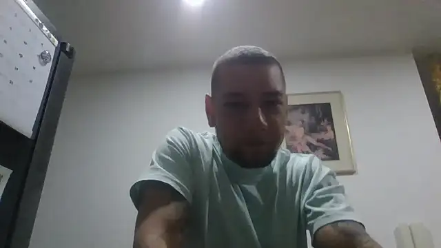 Snapshot of MrSoulMommy chatting on 01-07-25, 09:40 MrSoulMommy online show from 01-07-25, 09:40