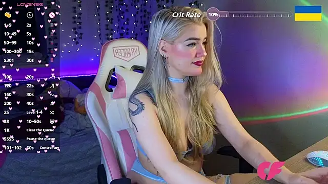 RedVelveten online show from 11-11-25, 03:39