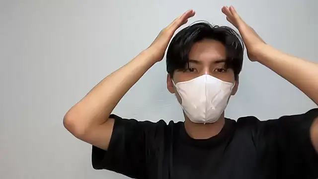 Lio kun online show from 09-26-25, 02:21