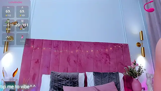 Mayzzie online show from 02-08-25, 03:41